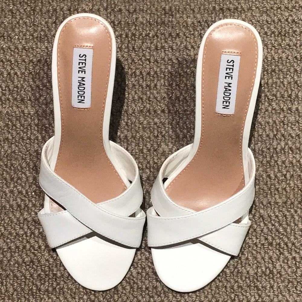 Steve Madden White Leather US 7.5 heels
